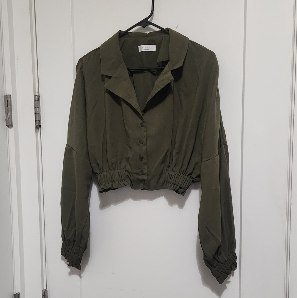 Korean cropped long sleeve blouse xs